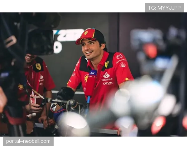 法拉利车队:塞恩斯在墨尔本赛后感到轻微不适,经检查已排除严重问题 法拉利车队:塞恩斯在墨尔本赛后感到轻微不适,经检查已排除严重问题